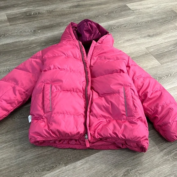 Hanna Andersson reversible kids winter puffer down jacket solid pink/stripe 10